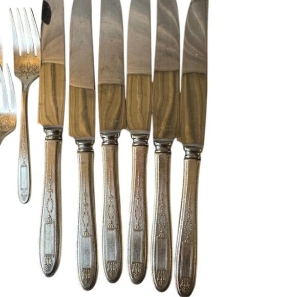 Silverplated Stainless Steel Flatware Set 27-Piece Service For Six - Picture 2 of 13